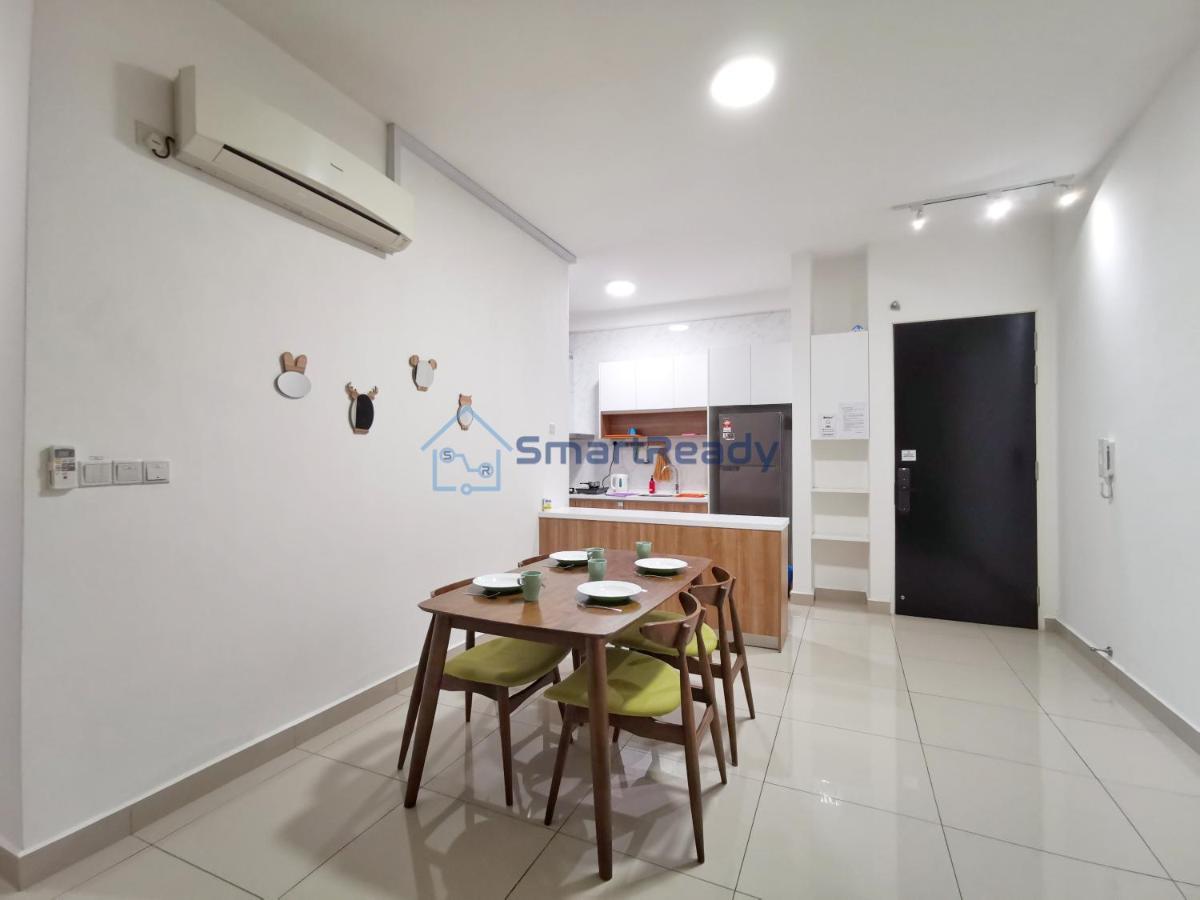 Twin Galaxy Suites By Sr Home Johor Bahru Esterno foto