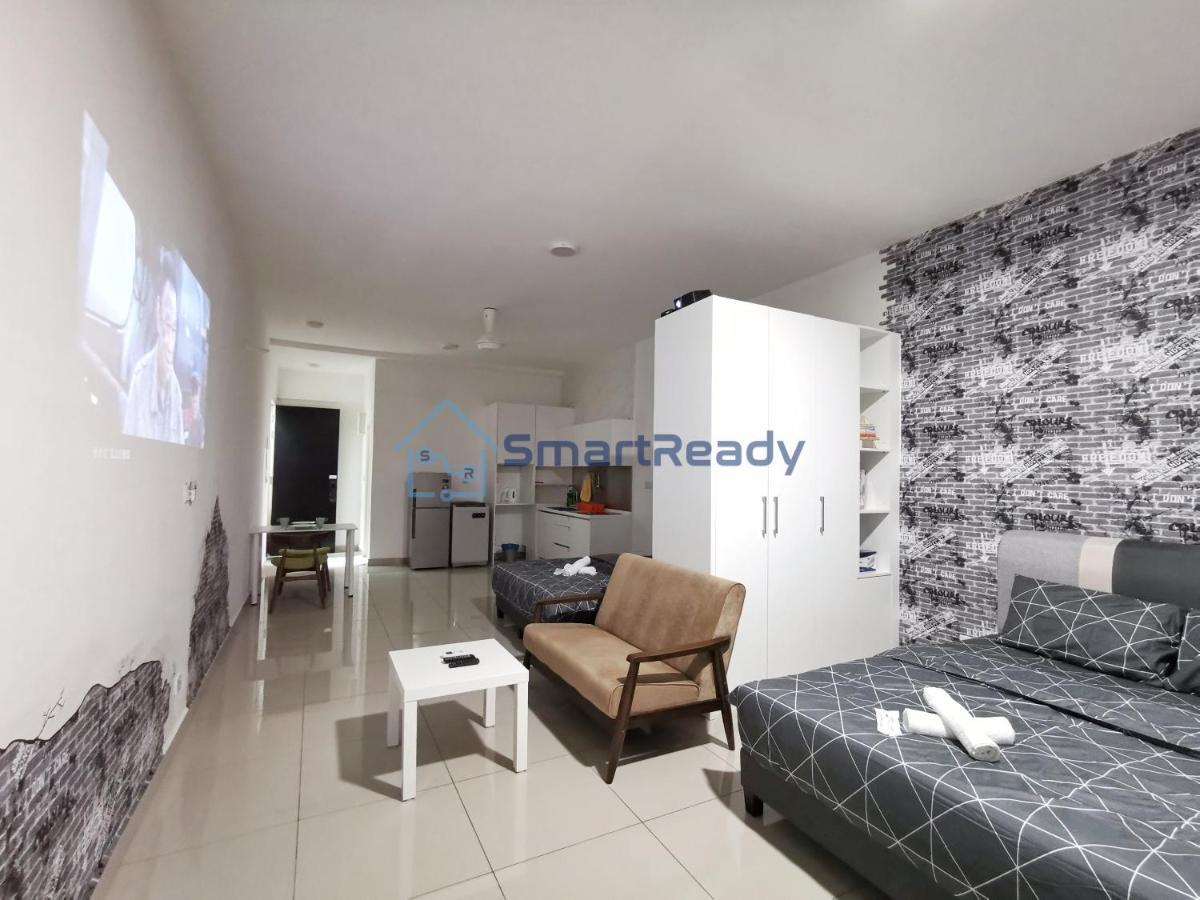 Twin Galaxy Suites By Sr Home Johor Bahru Esterno foto