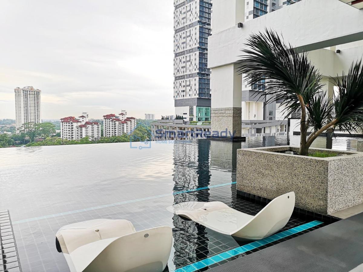 Twin Galaxy Suites By Sr Home Johor Bahru Esterno foto